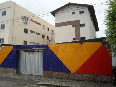 Apartamento com 2 Quartos à venda, 75m² no Icaraí, Caucaia