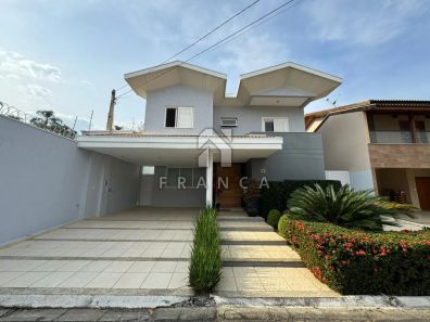 Casa de Condomínio com 4 Quartos à venda, 270m² no Cidade Jardim, Jacareí