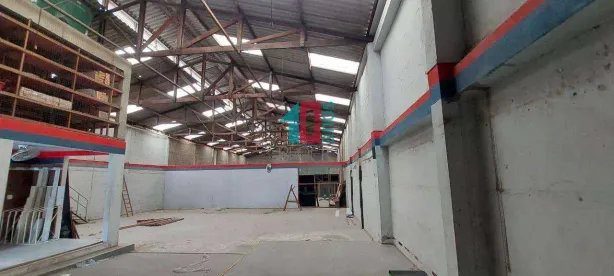Galpão/Depósito/Armazém para alugar, 600m² no Guaratiba, Rio de Janeiro