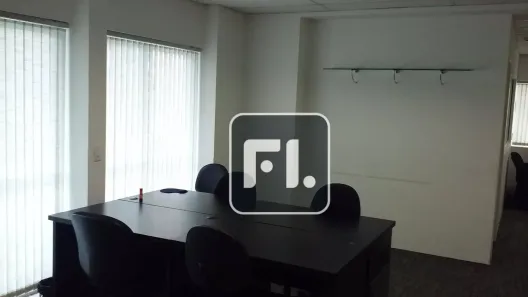 Sala Comercial para alugar, 104m² no Vila Olímpia, São Paulo