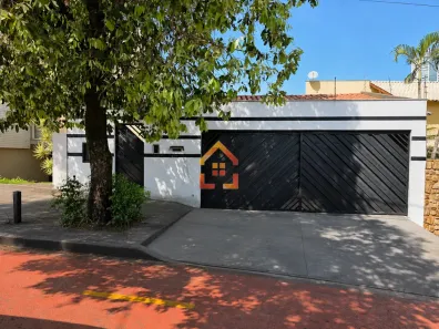 Imóvel Comercial com 3 Quartos para alugar, 130m² no Vila Ernest, Londrina