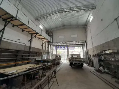 Galpão/Depósito/Armazém para alugar, 300m² no Jardim Maria Rosa, Taboão da Serra