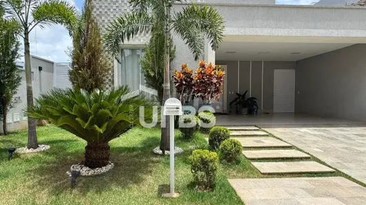 Casa de Condomínio com 3 Quartos à venda, 204m² no Jardins Nápoles, Senador Canedo
