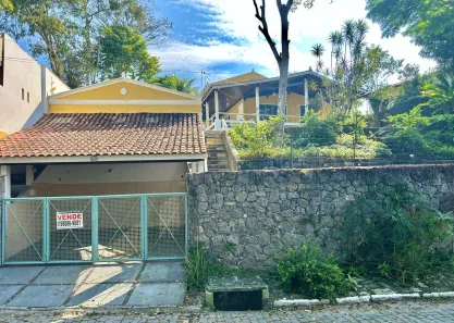 Casa de Condomínio com 4 Quartos à venda, 227m² no Vila Progresso, Niterói
