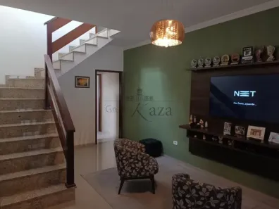 Sobrado com 3 Quartos à venda, 133m² no Jardim Alvorada, São José dos Campos