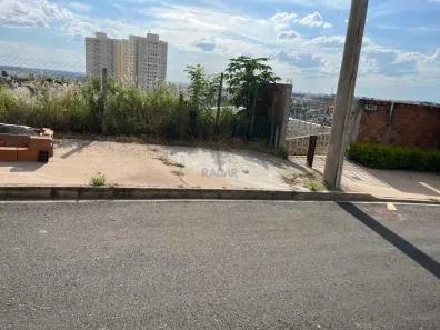 Lote/Terreno à venda, 384m² no Jardim do Lago Continuação, Campinas