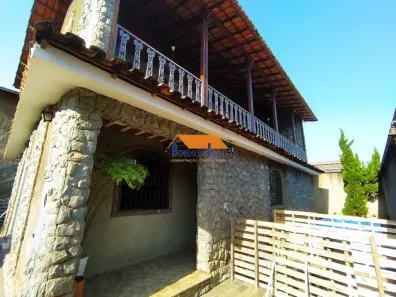 Casa com 4 Quartos à venda, 300m² no Santa Cruz, Belo Horizonte