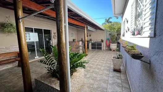 Casa com 3 Quartos à venda, 240m² no Jardim Urupês, São José do Rio Preto