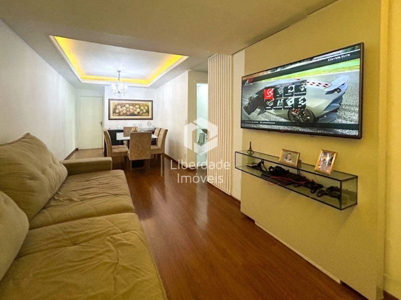 Apartamento com 3 quartos — Caiçaras, Belo Horizonte