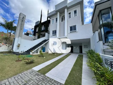 Casa de Condomínio com 6 Quartos à venda, 270m² no Cidade Parquelandia, Mogi das Cruzes