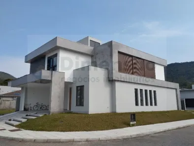 Casa de Condomínio com 4 Quartos à venda, 342m² no Ratones, Florianópolis