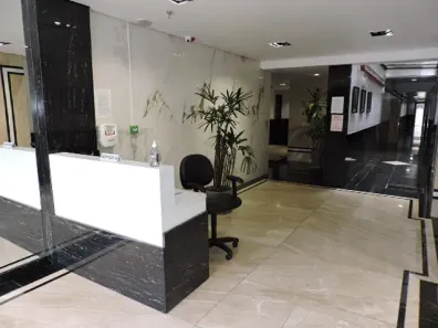 Sala Comercial à venda, 30m² no Centro Histórico, Porto Alegre