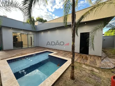 Casa com 3 Quartos à venda, 168m² no Alvorada, Senador Canedo