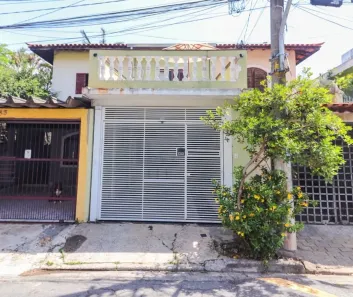 Sobrado com 3 Quartos à venda, 130m² no Jardim Centenário, São Paulo
