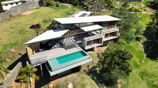 Casa de Condomínio com 5 Quartos para alugar, 600m² no Pacoíba, Ilhabela