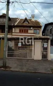 Casa com 3 Quartos à venda, 197m² no Tristeza, Porto Alegre
