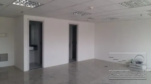 Sala Comercial para alugar, 53m² no Dezoito do Forte Empresarial/Alphaville., Barueri
