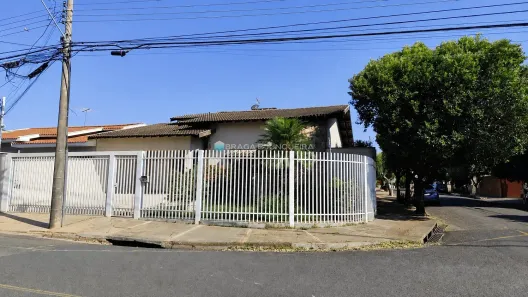 Casa com 3 Quartos à venda, 272m² no Jardim Tarraf II, São José do Rio Preto