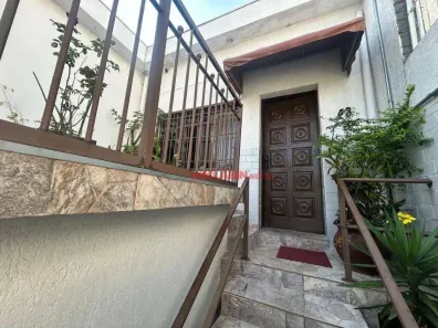 Casa com 2 Quartos à venda, 100m² no Vila Firmiano Pinto, São Paulo