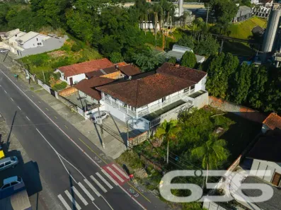 Sobrado com 3 Quartos à venda, 480m² no Floresta, Joinville