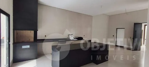Casa com 3 Quartos à venda, 143m² no Novo Mundo, Uberlândia