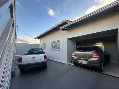 Casa com 3 Quartos à venda, 200m² no Jardim Alexandrina, Anápolis