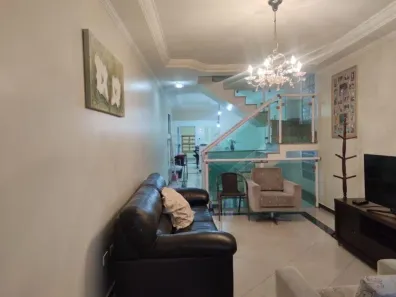 Sobrado com 3 Quartos à venda, 182m² no Parque Renato Maia, Guarulhos