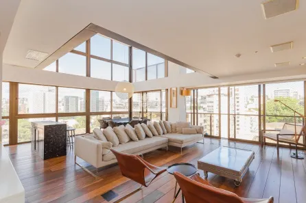 Apartamento com 4 Quartos à venda, 198m² no Moinhos de Vento, Porto Alegre
