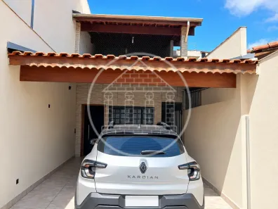 Casa com 4 Quartos à venda, 250m² no Jardim Santa Edwiges (Grajaú), São Paulo