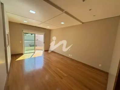 Casa de Condomínio com 4 Quartos para alugar, 384m² no Morada da Colina, Uberlândia