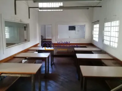 Imóvel Comercial com 4 Quartos para alugar, 300m² no Jardim das Acácias, São Paulo