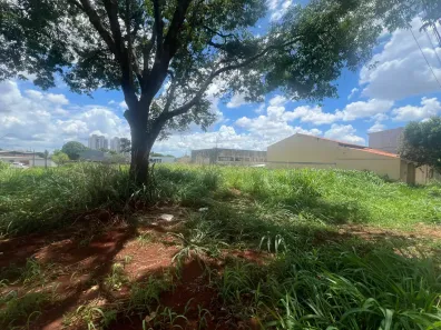 Lote/Terreno à venda, 450m² no Ipiranga, Goiânia