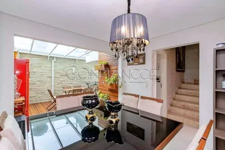 Casa com 3 Quartos à venda, 158m² no Água Verde, Curitiba
