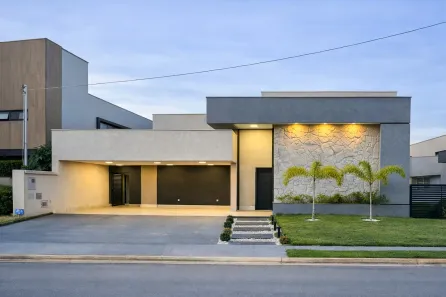 Casa com 3 Quartos à venda, 325m² no Jardins Porto, Senador Canedo