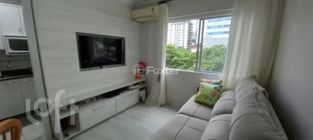 Apartamento com 2 Quartos à venda, 48m² no Centro, Florianópolis