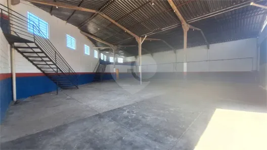 Galpão/Depósito/Armazém para venda ou aluguel, 482m² no Vila Barcelona, Sorocaba