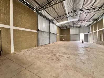Galpão/Depósito/Armazém para alugar, 360m² no Jardim Riacho das Pedras, Contagem