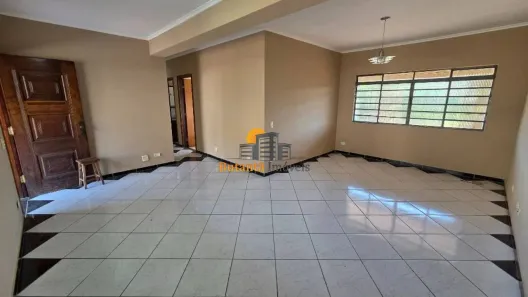 Casa com 4 Quartos à venda, 225m² no Vila Universitária, São Paulo