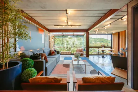 Casa de Condomínio com 3 Quartos à venda, 160m² no Itaipava, Petrópolis