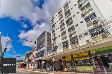 Sala Comercial à venda, 46m² no Passo da Areia, Porto Alegre