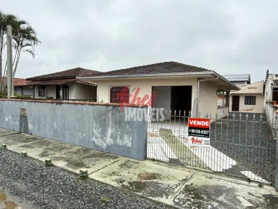 Casa com 2 Quartos à venda, 156m² no Espinheiros, Joinville