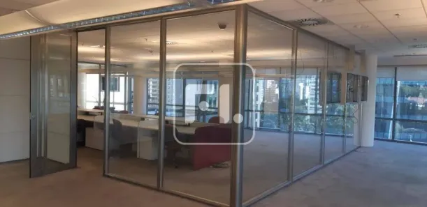 Sala Comercial para alugar, 700m² no Itaim Bibi, São Paulo
