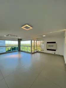Apartamento com 3 Quartos para alugar, 132m² no Zona 03, Maringá