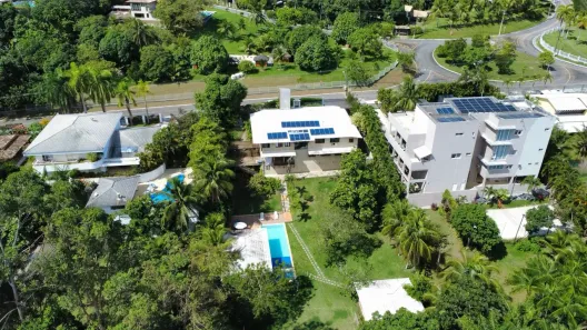 Casa de Condomínio com 6 Quartos à venda, 750m² no Portão, Lauro de Freitas