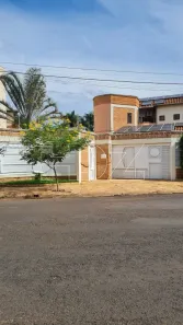 Casa com 4 Quartos à venda, 486m² no Vila Harmonia, Araraquara