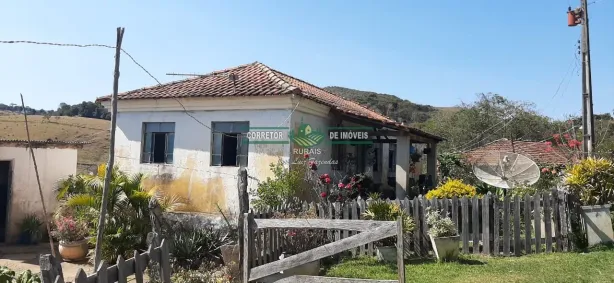 Fazenda/Sítio com 3 Quartos à venda, 200m² no , Baependi