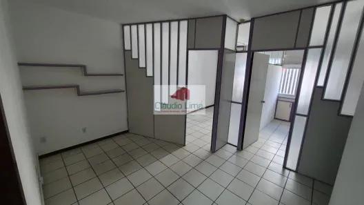 Sala Comercial à venda, 35m² no Brotas, Salvador
