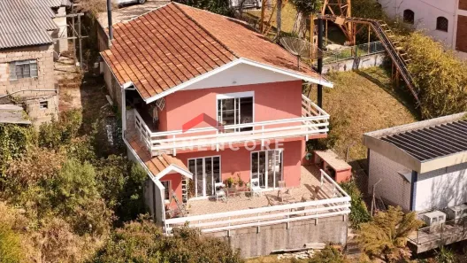 Casa com 3 Quartos à venda, 160m² no Vila Cristina, Campos do Jordão