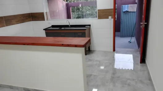 Casa com 2 Quartos para alugar, 50m² no Vila Campesina, Osasco