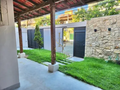 Casa com 3 Quartos à venda, 240m² no Jardim Camburi, Vitória